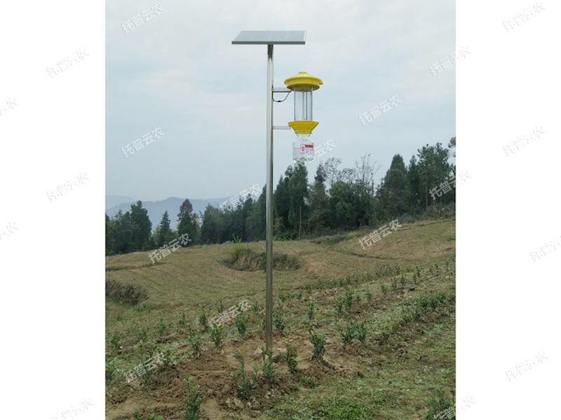 太陽能頻振式殺蟲燈TPSC3-3